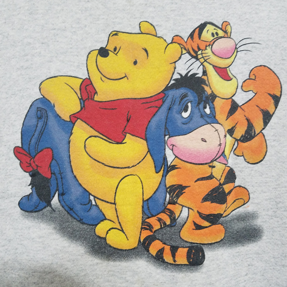 Winnie the Pooh Vintage Womens Medium Sweatshirt